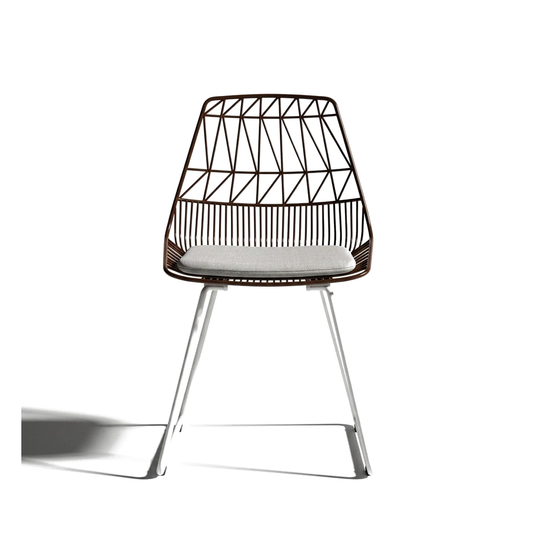 Linear Glam: Silla de Comedor Metálica con Cojín