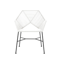 Bari â€“ Silla de Comedor GeomÃ©trica