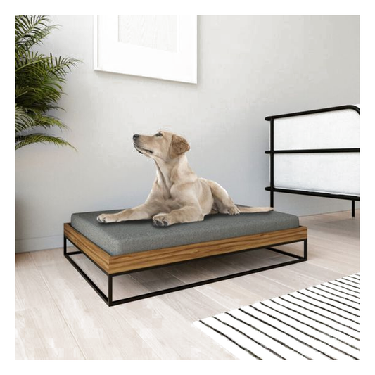 Timber â€“ Cama de Madera Elevada para Perros